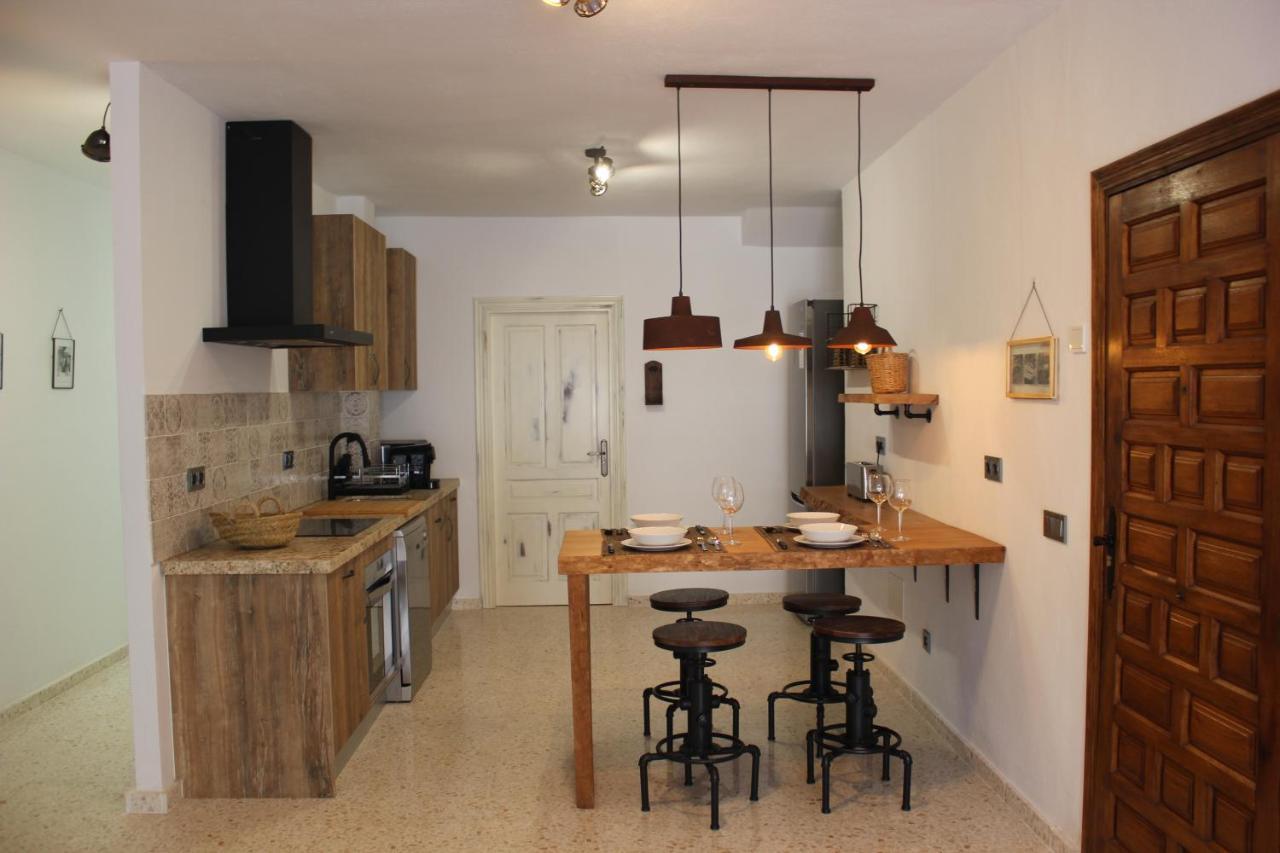شقة Casa Mixa Con Decoracion Estilo Industrial ميخاس المظهر الخارجي الصورة