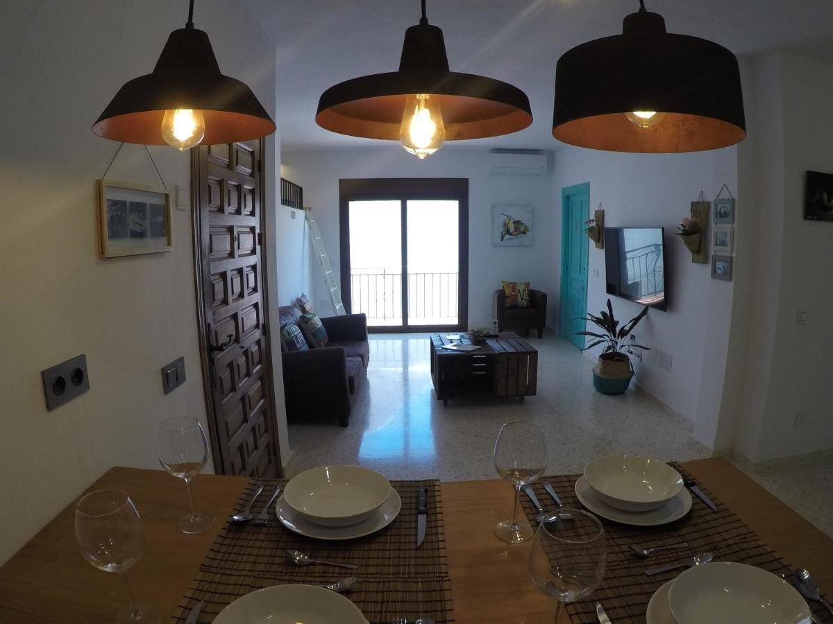 شقة Casa Mixa Con Decoracion Estilo Industrial ميخاس المظهر الخارجي الصورة